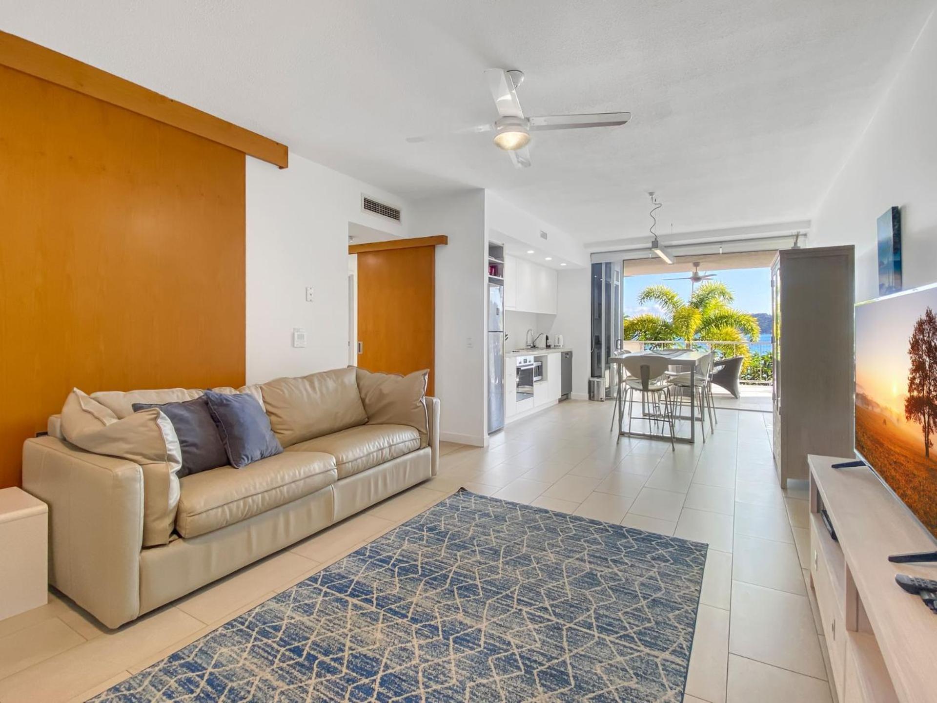 1 Bright Point Apartment 2204 Nelly Bay Bagian luar foto